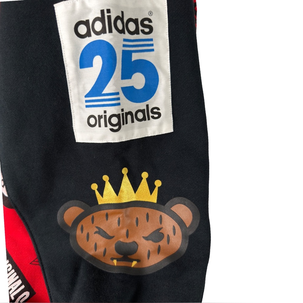 RARE VINTAGE ADIDAS ORIGINALS X NIGO 25TH ANNIVERSARY JAMS BLOCKED CREWNECK 2XL - Picture 8 of 12